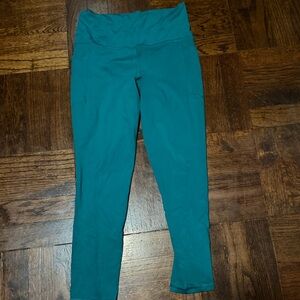 Athleta salutation stash Leggings